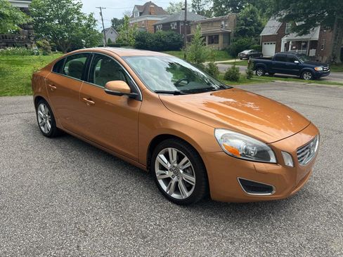 Used 2011 Volvo S60 T6 AWD/4WD image 10