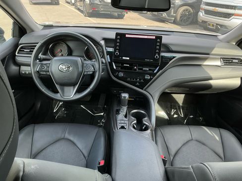 Used 2024 Toyota Camry XSE image 17
