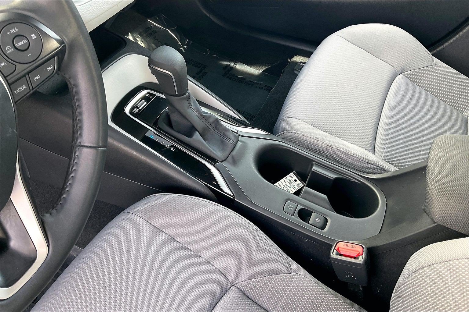 Used 2026 Toyota Corolla SE FWD image 22