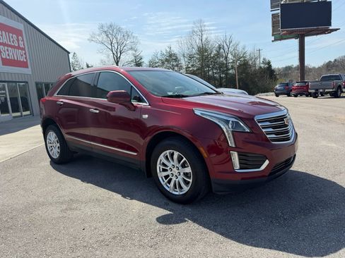 Used 2017 Cadillac XT5 FWD image 6
