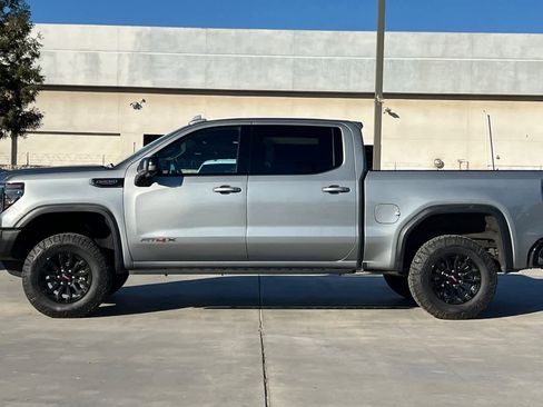 Used 2023 GMC Sierra 1500 AT4X image 6