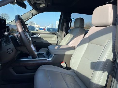 Used 2025 GMC Sierra 1500 SLT w/ SLT Premium Plus Package image 10