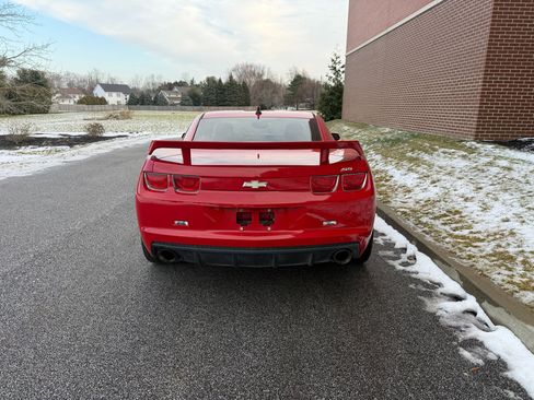 Used 2010 Chevrolet Camaro SS image 9