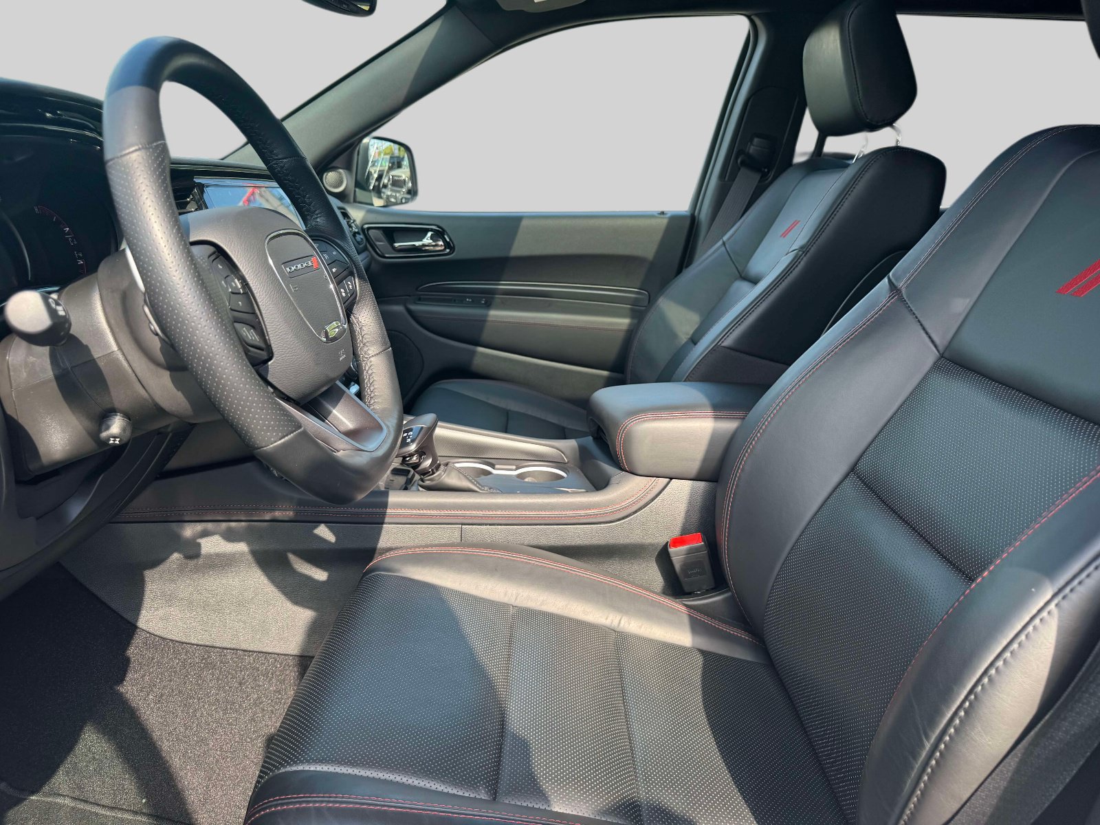 Used 2025 Dodge Durango R/T AWD/4WD image 13