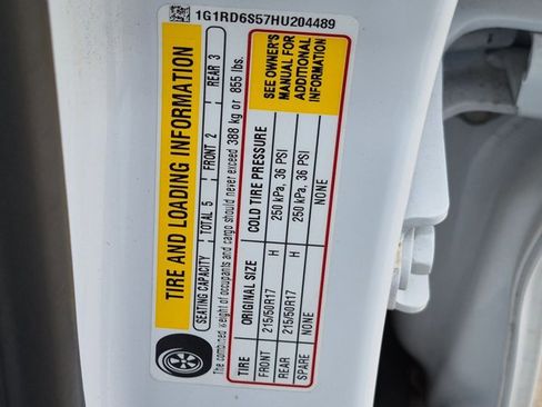 Used 2017 Chevrolet Volt Premier w/ Driver Confidence II Package FWD image 17