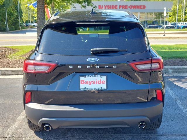 Used 2025 Ford Escape ST-Line FWD image 18