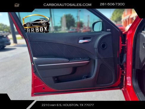 Used 2019 Dodge Charger R/T RWD image 16