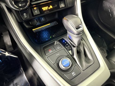 Used 2021 Toyota RAV4 XSE image 26