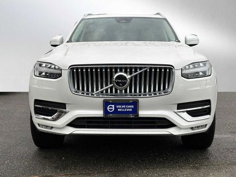 Used 2025 Volvo XC90 B6 Plus w/ Protection Package Premier image 8