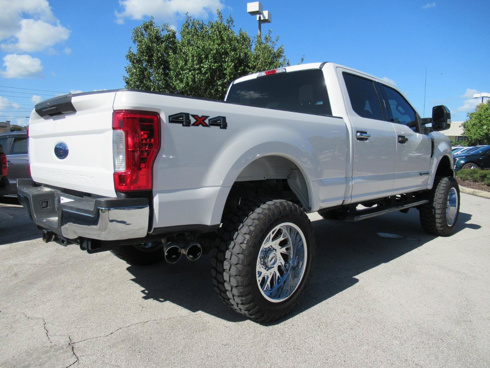 Used 2019 Ford F250 XLT AWD/4WD image 7