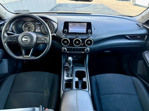 Used 2024 Nissan Sentra S image 12