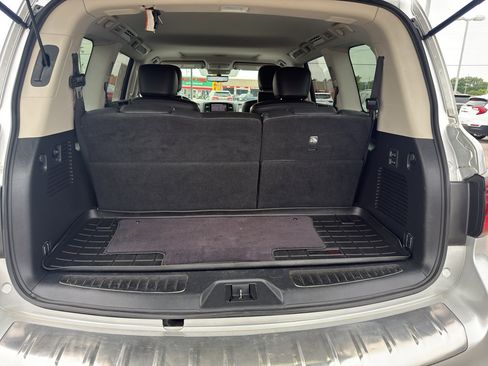 Used 2021 INFINITI QX80 Luxe AWD/4WD image 5