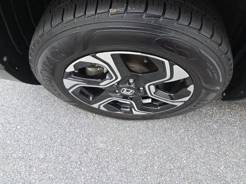 Used 2017 Honda CR-V Touring image 28