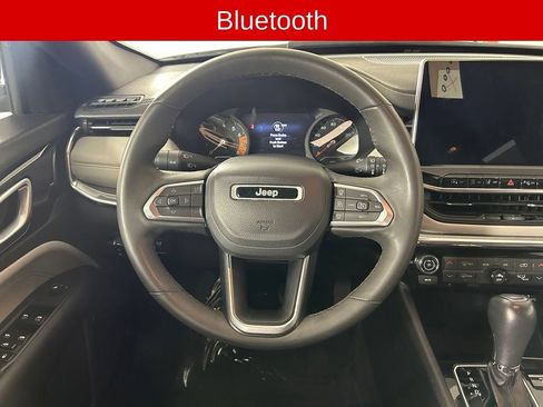 Used 2024 Jeep Compass Limited AWD/4WD image 7