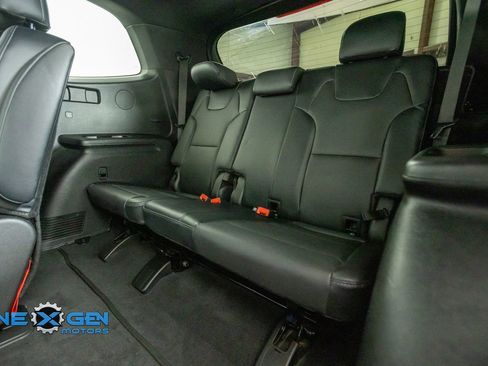 Used 2025 Kia Telluride EX X-Line AWD/4WD image 29
