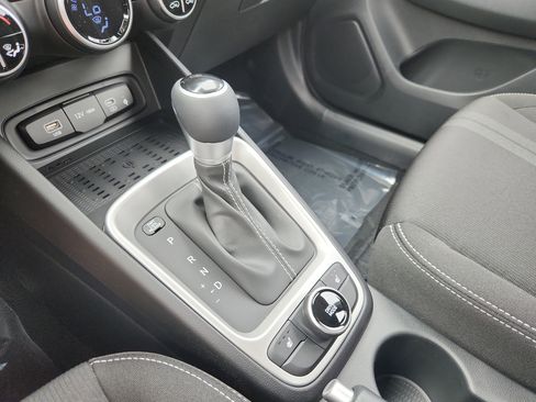 New 2026 Hyundai Venue SEL image 19