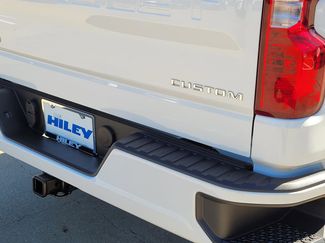 New 2026 Chevrolet Silverado 1500 Custom video 4