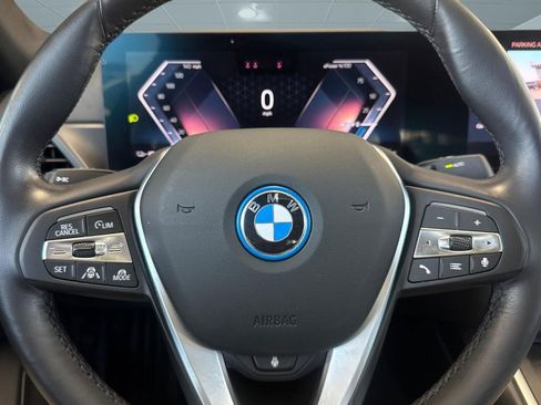 Certified 2023 BMW i4 eDrive35 RWD image 16