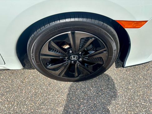 Used 2019 Honda Civic EX image 33