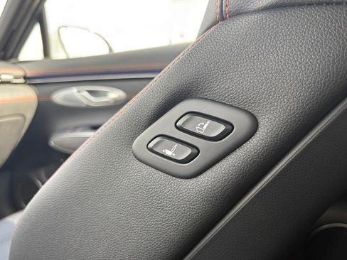 New 2026 Genesis GV70 3.5T Sport Advanced image 21