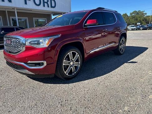 Used 2019 GMC Acadia Denali w/ Technology Package image 2