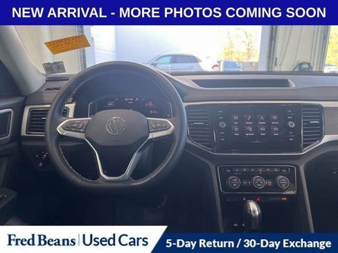 Used 2023 Volkswagen Atlas SE image 12