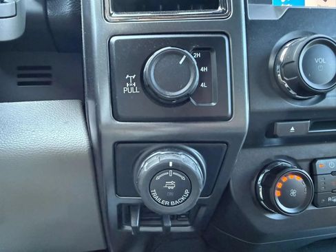 Used 2018 Ford F150 XLT w/ Equipment Group 302A Luxury AWD/4WD image 27