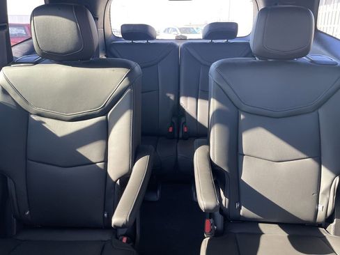 Certified 2024 Cadillac XT6 Sport w/ Technology Package image 29