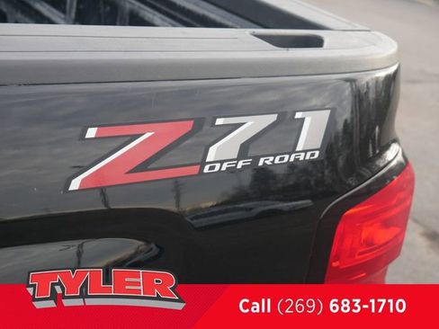 Used 2018 Chevrolet Silverado 1500 LT w/ All Star Edition image 13