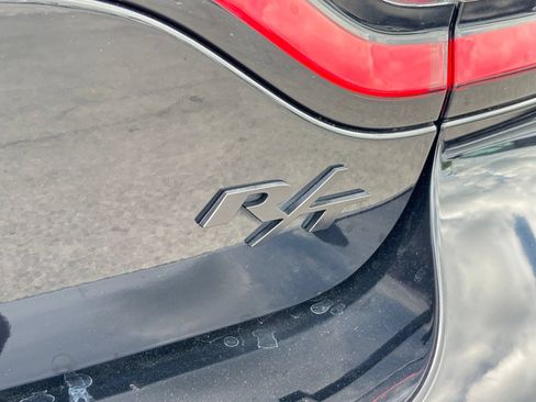 Used 2018 Dodge Charger R/T w/ Blacktop Package RWD image 28