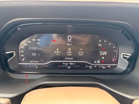 Used 2023 GMC Yukon Denali image 19