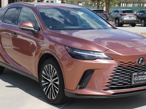 Used 2023 Lexus RX 350 Premium Plus w/ Accessory Package (Z1) FWD image 4