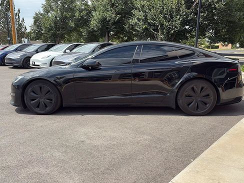 Used 2022 Tesla Model S AWD/4WD image 5