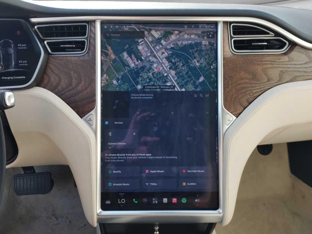 Used 2018 Tesla Model S 75D AWD/4WD image 15