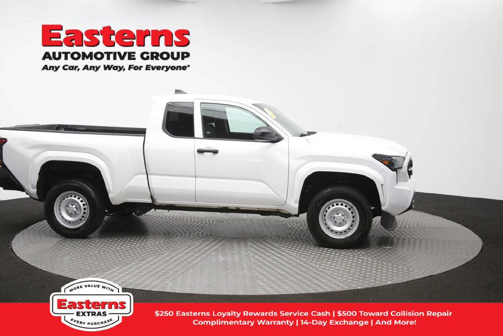 Used 2025 Toyota Tacoma SR RWD image 44