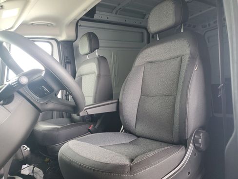 Used 2026 RAM ProMaster 1500 w/ Convenience Group FWD image 17