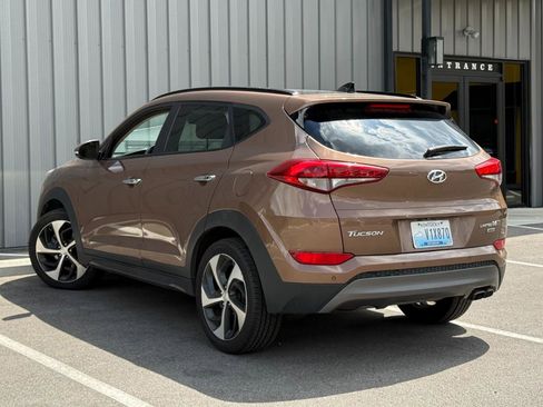 Used 2016 Hyundai Tucson Limited w/ Option Group 03 AWD/4WD image 7