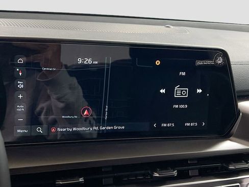 New 2025 Kia Telluride S image 13