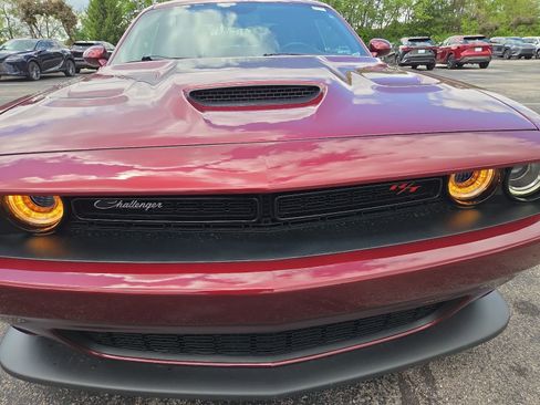 Used 2022 Dodge Challenger R/T Scat Pack w/ Plus Package RWD image 7
