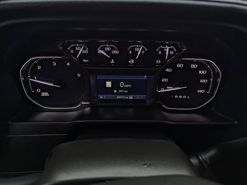 Used 2022 GMC Sierra 2500 AT4 w/ AT4 Preferred Package image 2