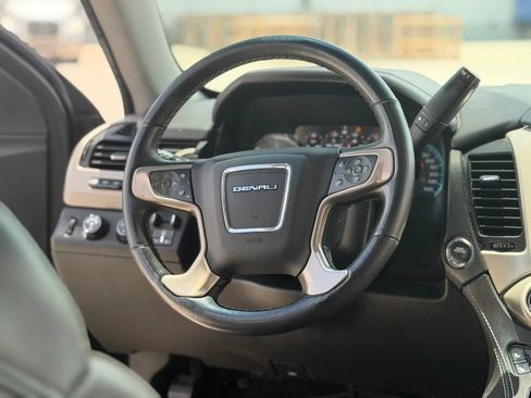 Used 2018 GMC Yukon XL Denali w/ Open Road Package AWD/4WD image 33