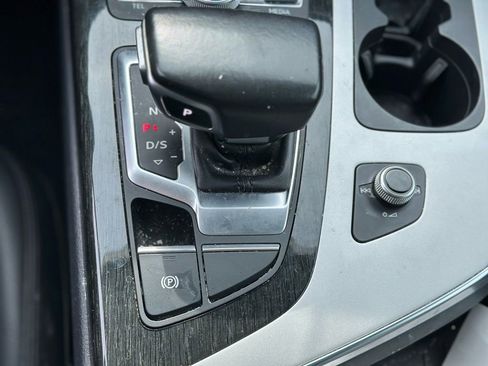 Used 2019 Audi Q7 2.0T Premium w/ Convenience Package image 14