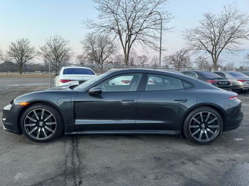 Used 2020 Porsche Taycan Turbo image 10