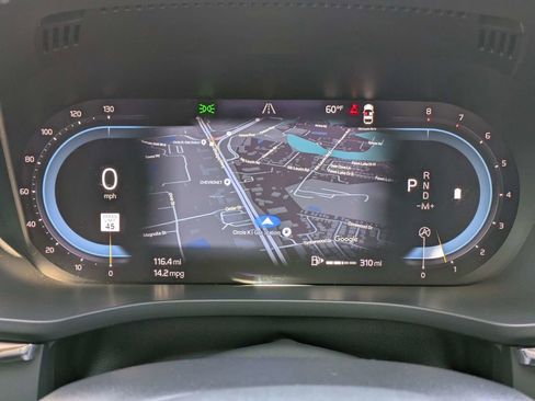 Certified 2023 Volvo XC60 B5 Ultimate w/ Protection Package Premier FWD image 39