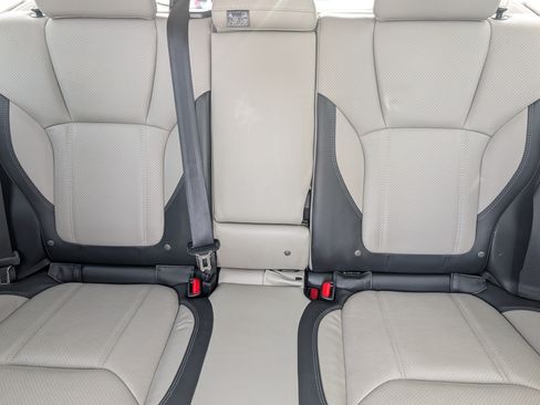 Used 2023 Subaru Forester Limited AWD/4WD image 13