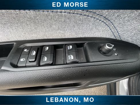 Used 2022 Jeep Compass Latitude w/ Convenience Group AWD/4WD image 21