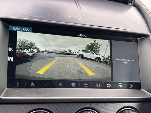 Used 2022 Jaguar F-TYPE Coupe RWD image 36