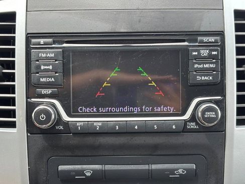 Used 2017 Nissan Frontier SV AWD/4WD image 23