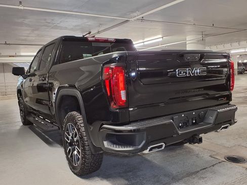 New 2026 GMC Sierra 1500 AT4 w/ AT4 Premium Package AWD/4WD image 10