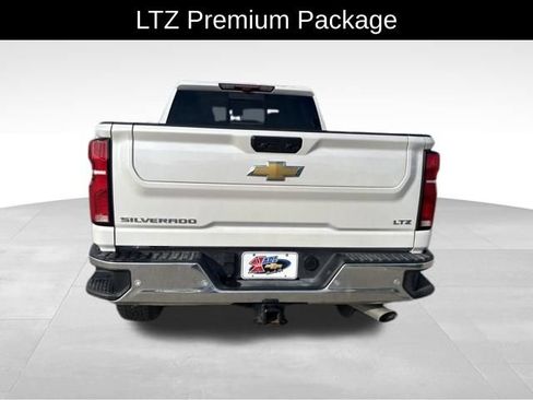 Used 2024 Chevrolet Silverado 2500 LTZ w/ LTZ Premium Package AWD/4WD image 7